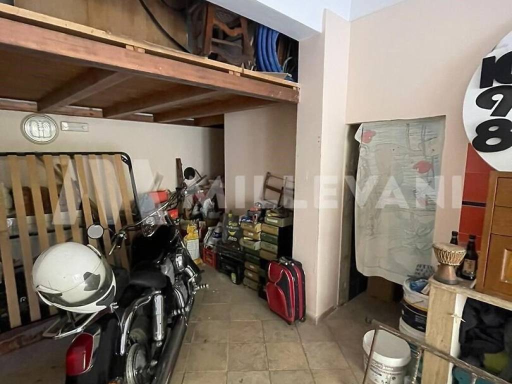 Box / garage a Ragusa in Via Vittorio Locchi, 24 - Foto 4