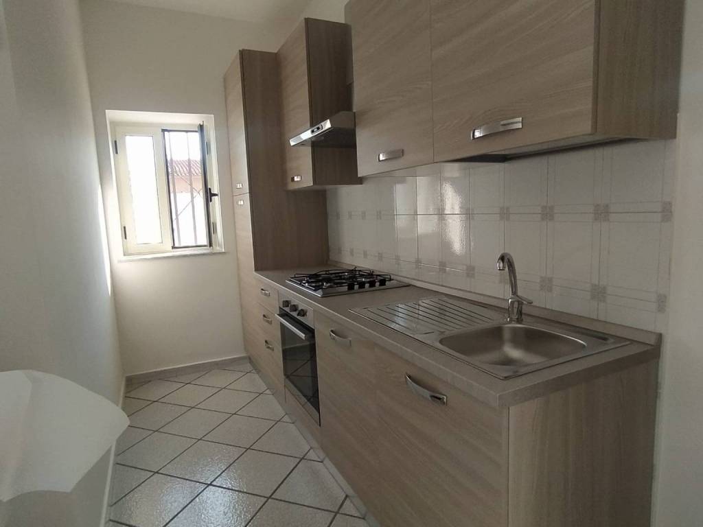 Villa a Minturno in Via BETTINO CRAXI, 27 - Foto 4