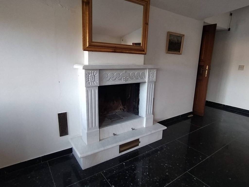 Villa a Santi cosma e damiano in Via Giuseppe Romita, 26 - Foto 5