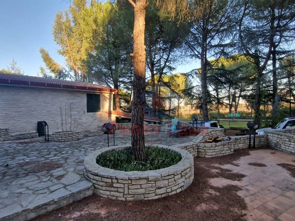 Villa a Andria in Contrada Abbondanza - Foto 3