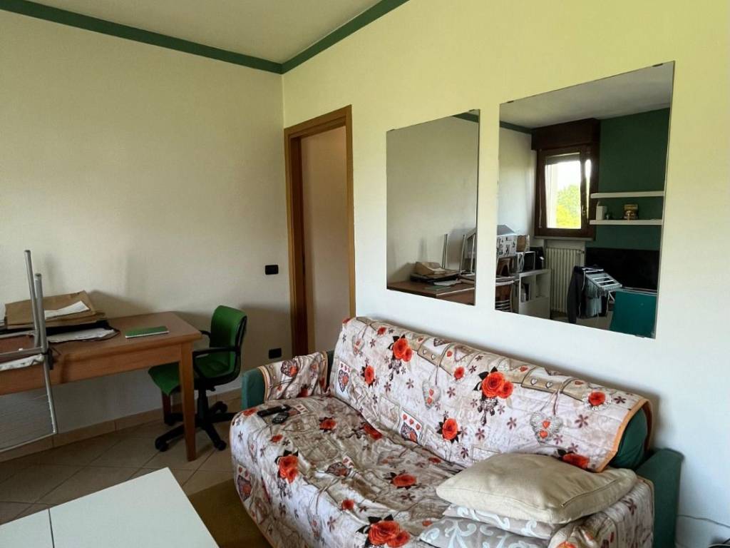 Appartamento a Correggio in Via Urbani - Foto 5