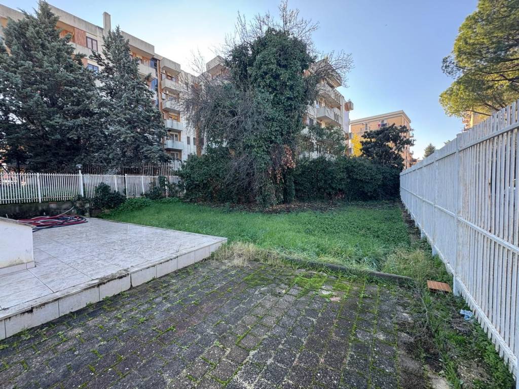 Villa a Foggia in Via Domenico Fioritto - Foto 2