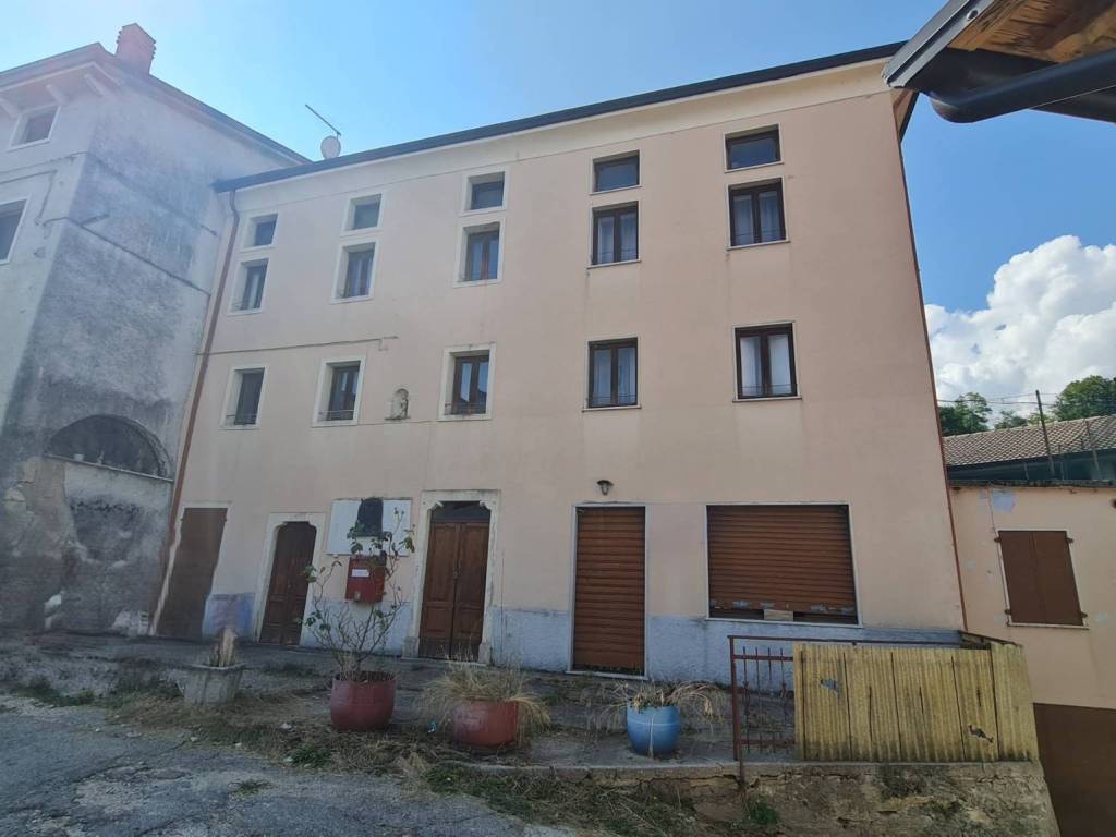 Villa a Vestenanova in VIA CRACCHI, 4 - Foto 3