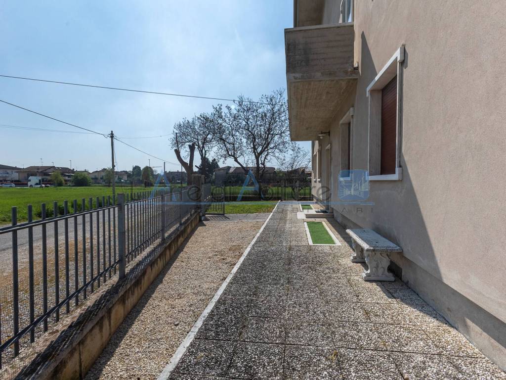 Villa a Villafranca di verona in Ex Campo Aviazione, 5 - Foto 2