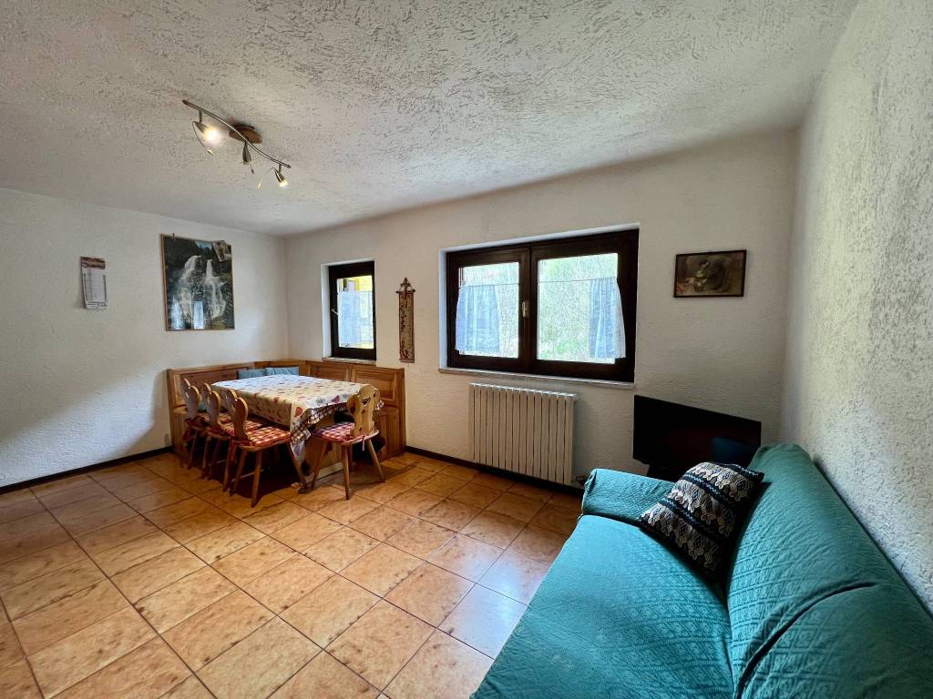 Appartamento a Pinzolo in Via Ghiroldi, 5 - Foto 2