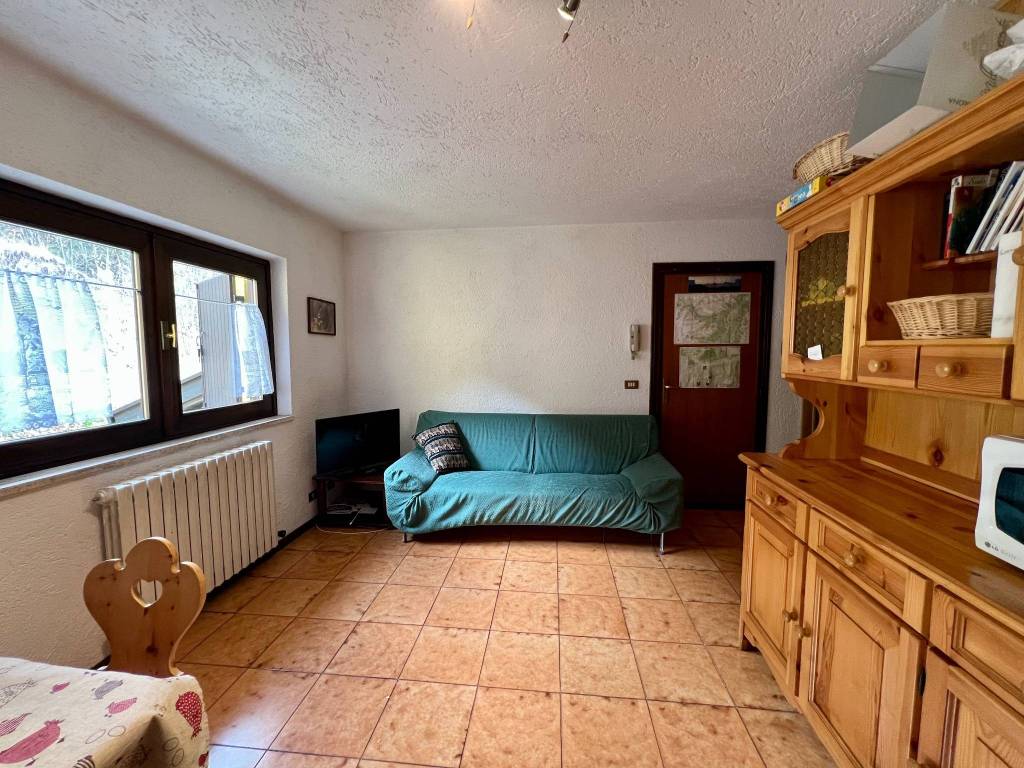 Appartamento a Pinzolo in Via Ghiroldi, 5 - Foto 4