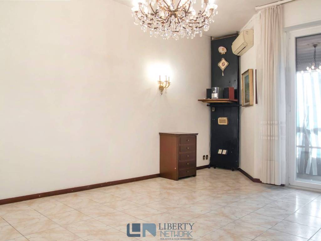 Appartamento a Milano in Via Val Trompia, 41 - Foto 2