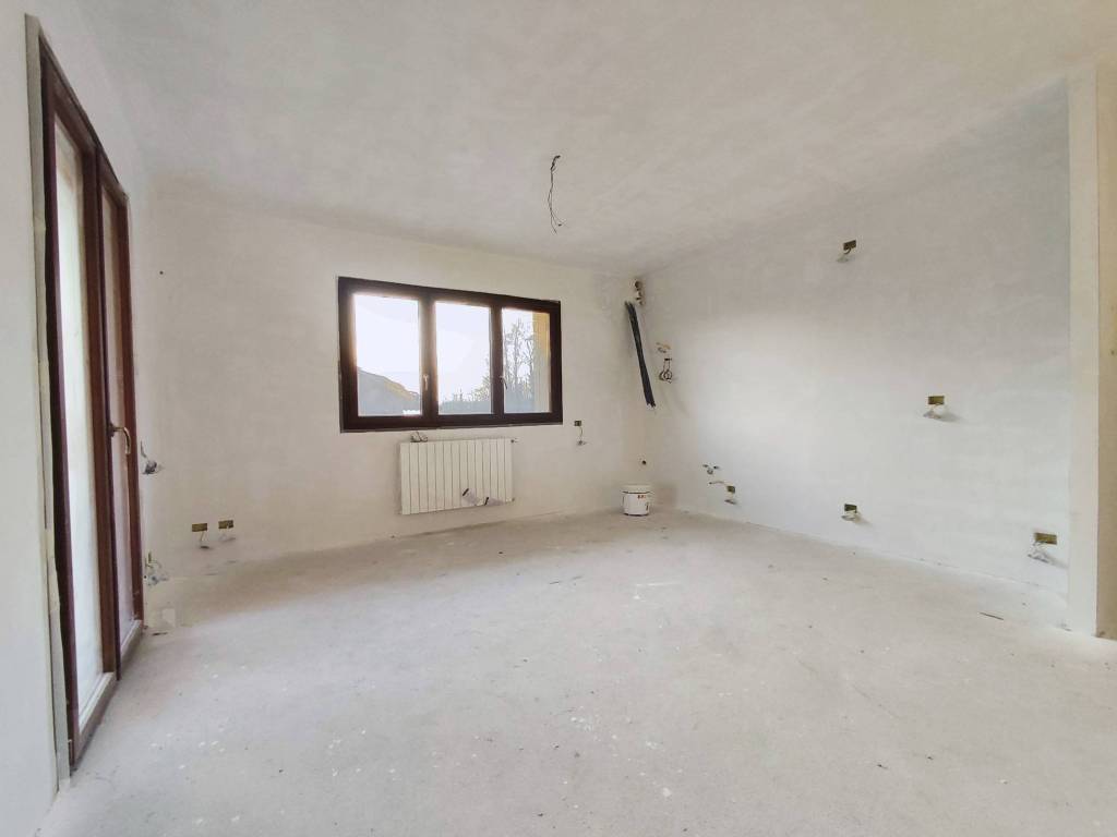 Appartamento a Lonate ceppino in Via degli Usignoli - Foto 3