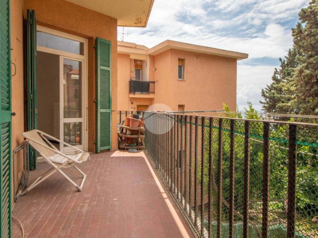 Appartamento a Imperia in Via Ivanoe Amoretti, 16 - Foto 3