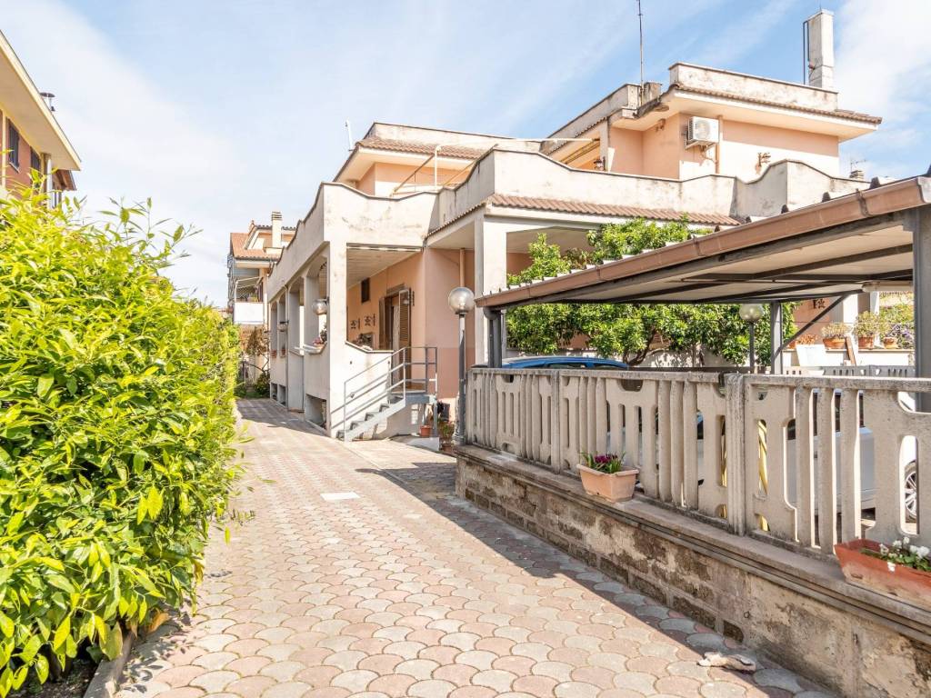 Villa a Ciampino in Via Bologna - Foto 5