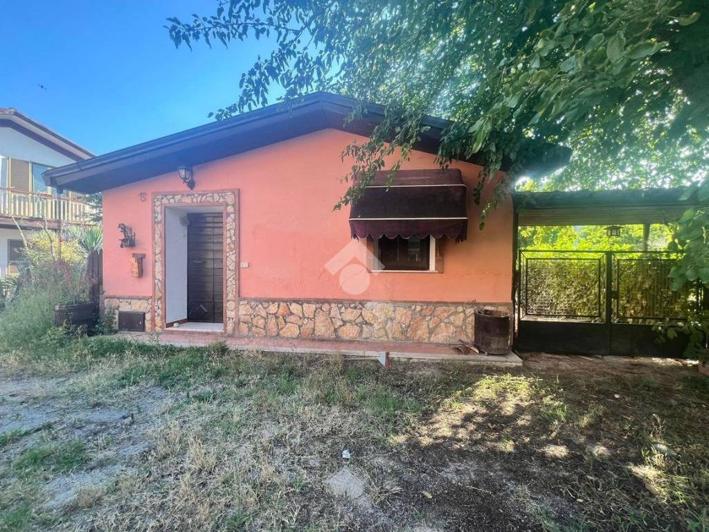 Casa indipendente a Cassino in Via mandrine - Foto 2