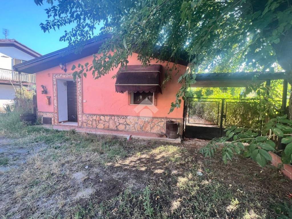 Casa indipendente a Cassino in Via mandrine - Foto 3