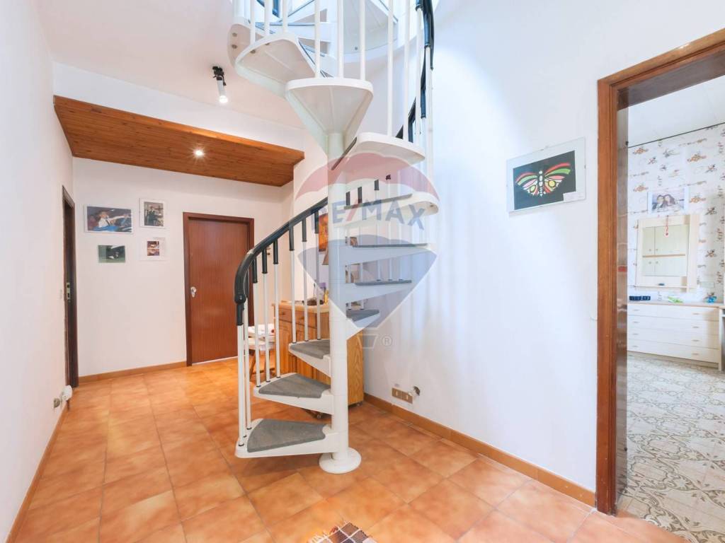 Casa indipendente a Lettomanoppello in via CIRCONVALLAZIONE, 17 - Foto 3