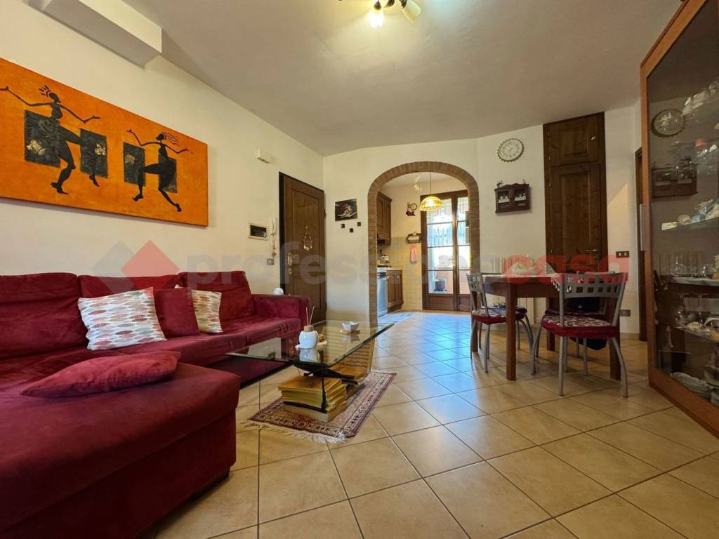 Appartamento a Rosignano marittimo in Via Giuseppe Cantini - Foto 2