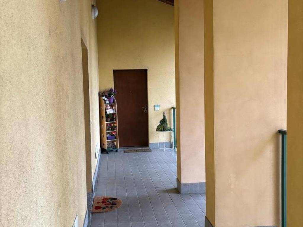 Appartamento a Giussago in Via Giuseppe Garibaldi, 87 - Foto 2