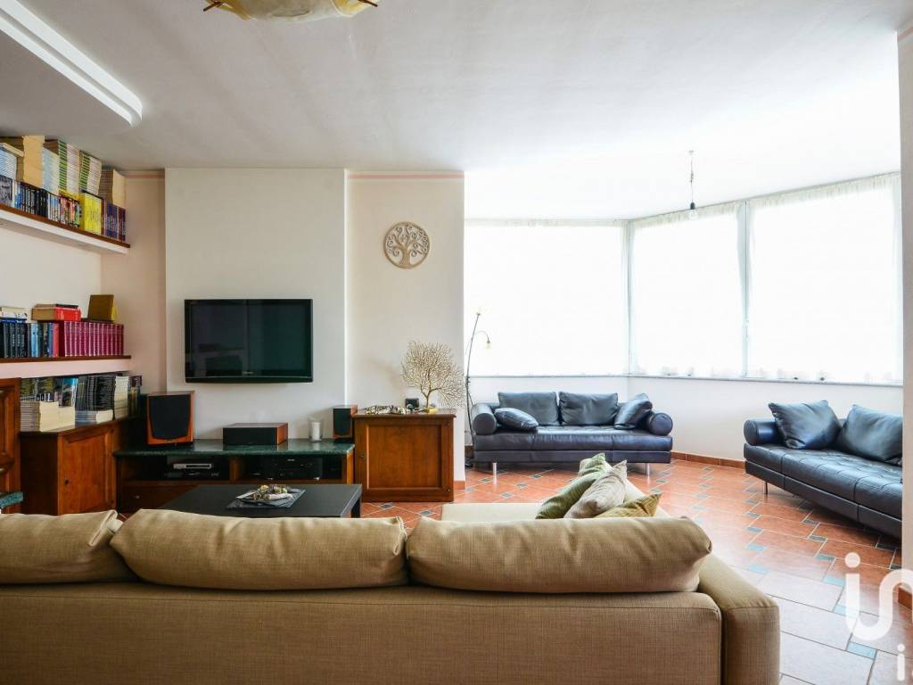 Villa a Saliceto in Via Divisione Cuneese - Foto 4