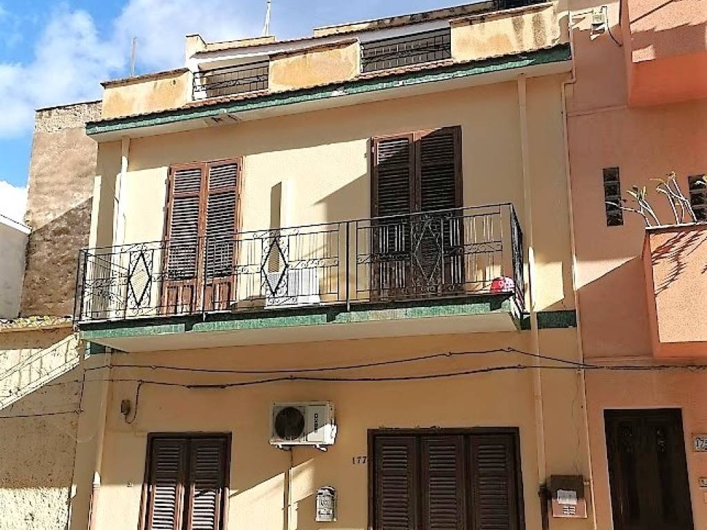 Casa indipendente a Cinisi in Via Roma - Foto 3