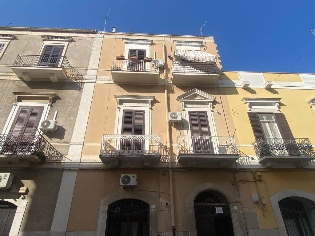 Appartamento a Trani in Via Simone De Brado - Foto 2