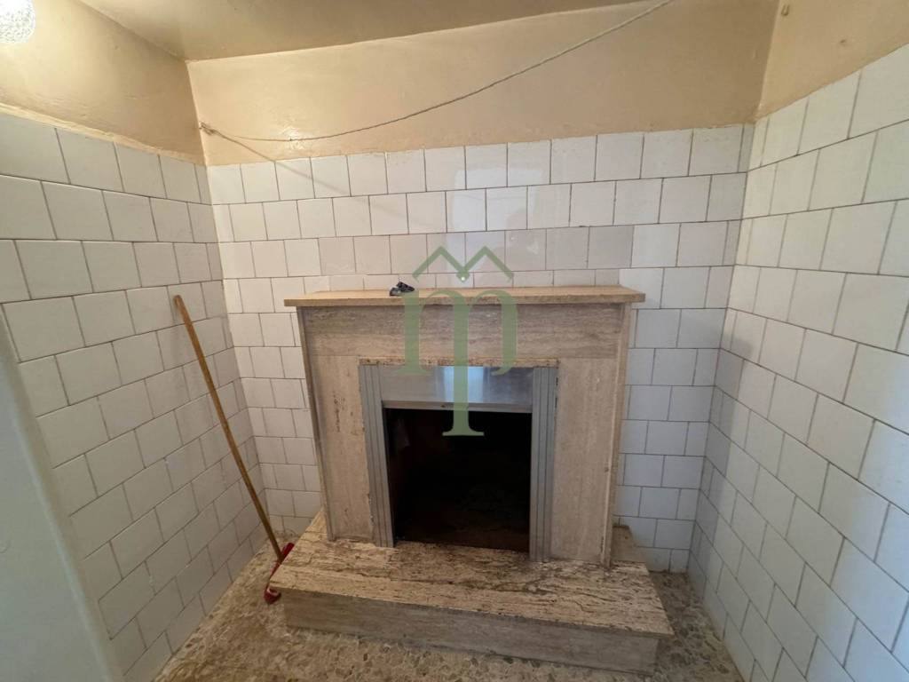 Appartamento a Carovigno in Via Giovanni Boccaccio, 15 - Foto 4