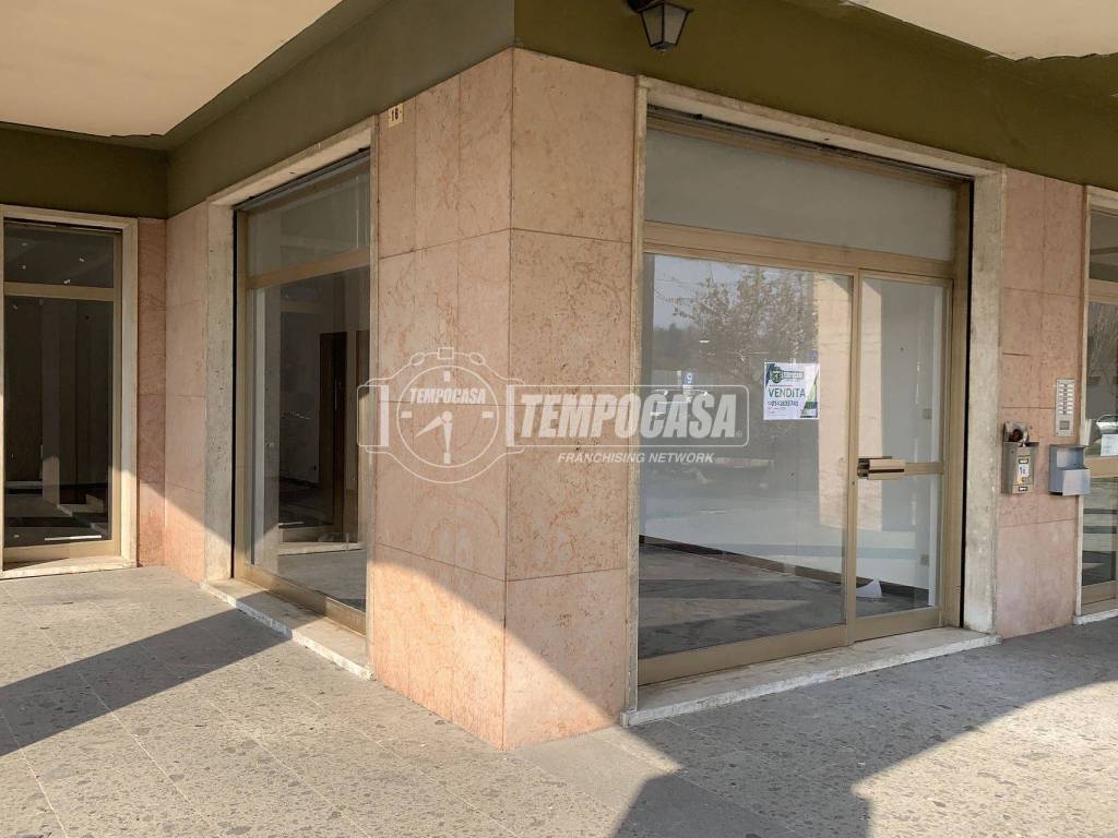 Immobile a Ovada in Viale Stazione Centrale - Foto 3