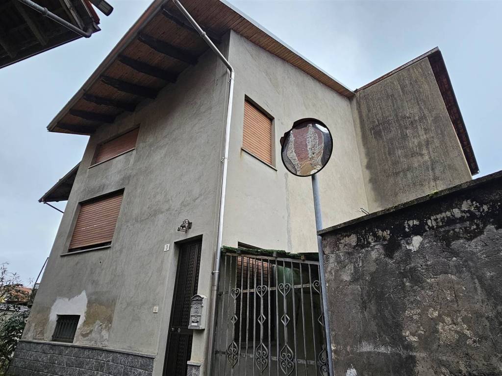 Casa indipendente a Mezzana mortigliengo in via s antonio superiore, 3 - Foto 2