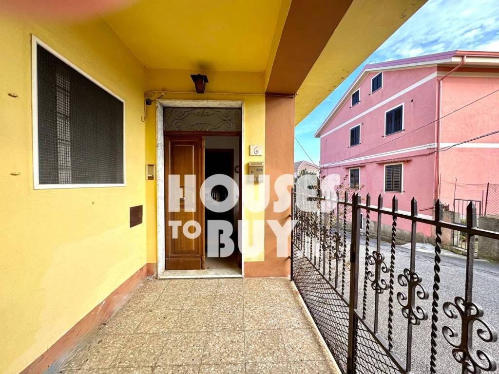 Casa indipendente a San nicola dell'alto in Via Ugo Foscolo, 6. - Foto 4