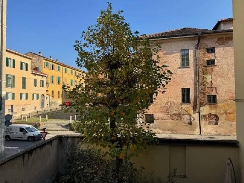 Appartamento a Cremona in VIA S.OMOBONO 1. - Foto 2