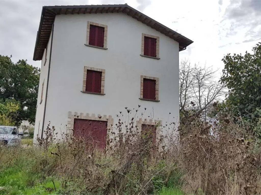 Villa a Gualdo tadino - Foto 2