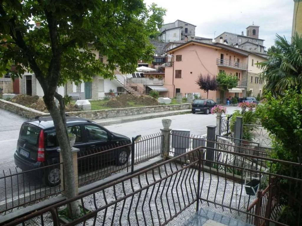 Villa a Gubbio in Località Colpalombo, 180 -118 - Foto 4