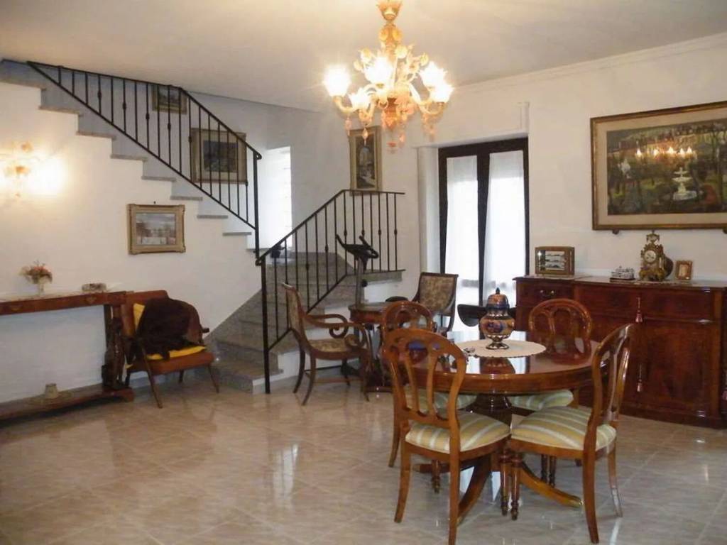 Appartamento a Gubbio in Strada Di Casa Beretta, 14 - Foto 2
