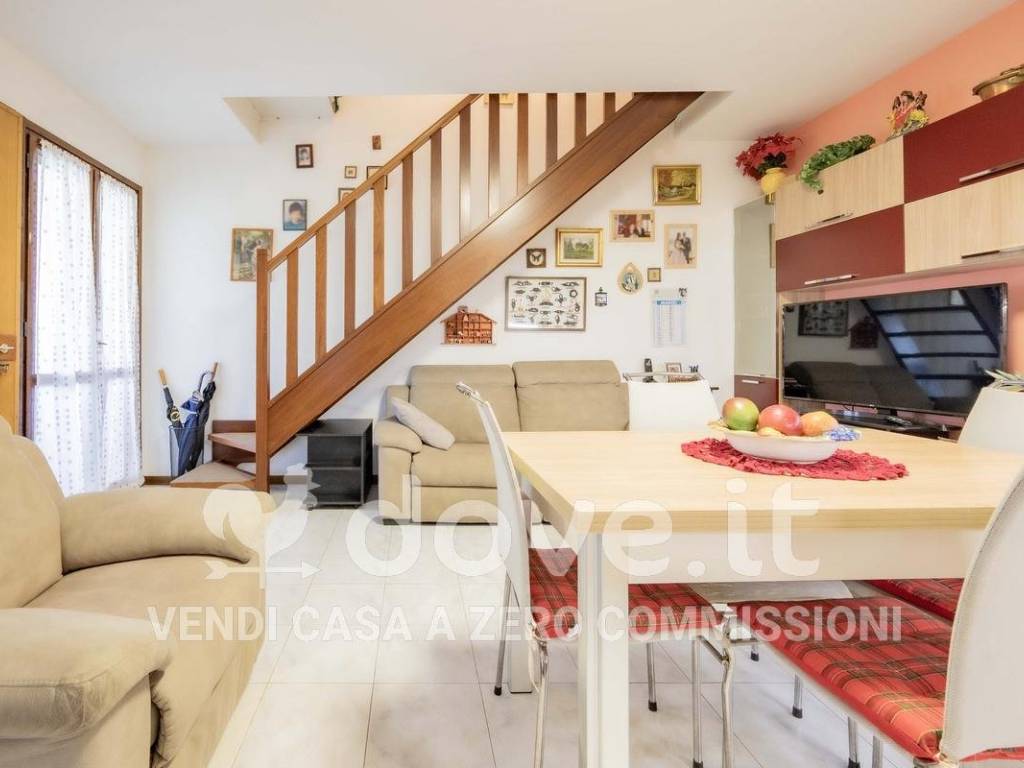 Appartamento a Luni in Via Piero Gobetti - Foto 4