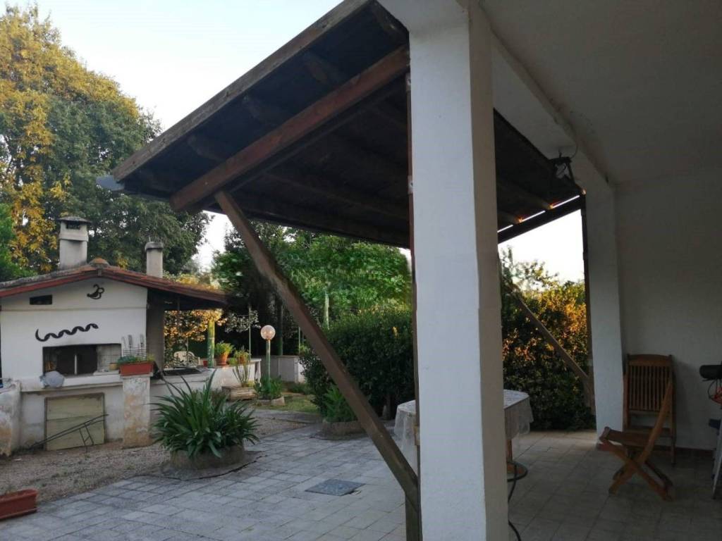 Rustico / casale a Sermoneta in Via La Gialla - Foto 4