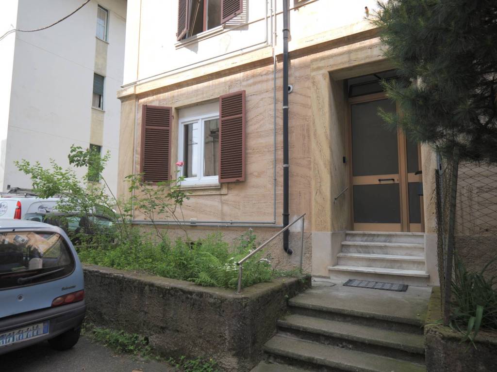 Appartamento a Biella in Via Lorenzo Billotti, 6 - Foto 2