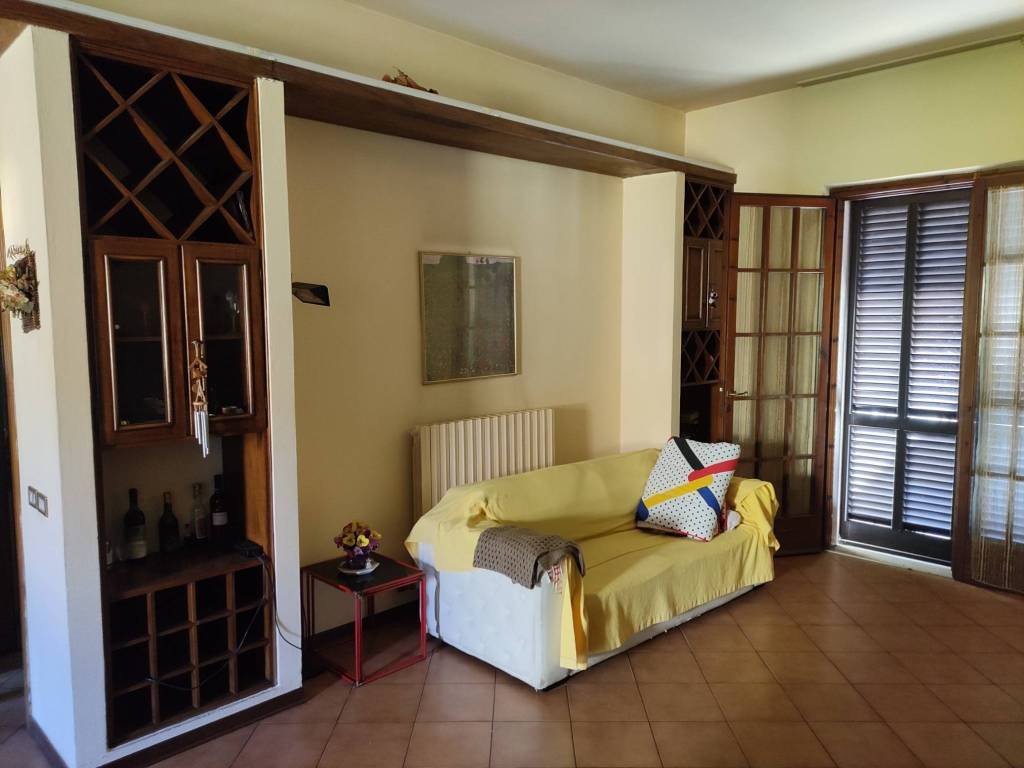 Appartamento a Monsummano terme in Piazza Giuseppe Giusti, 55 - Foto 4