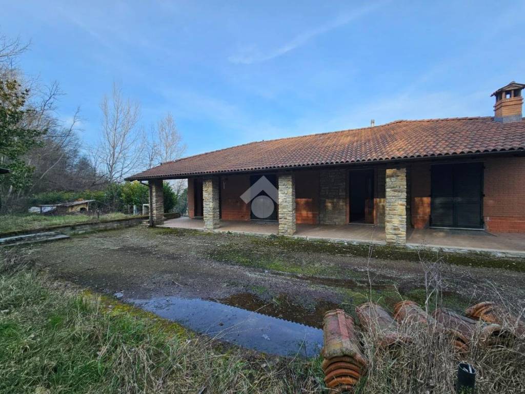 Villa a Acqui terme in Str. dei Botti - Foto 2