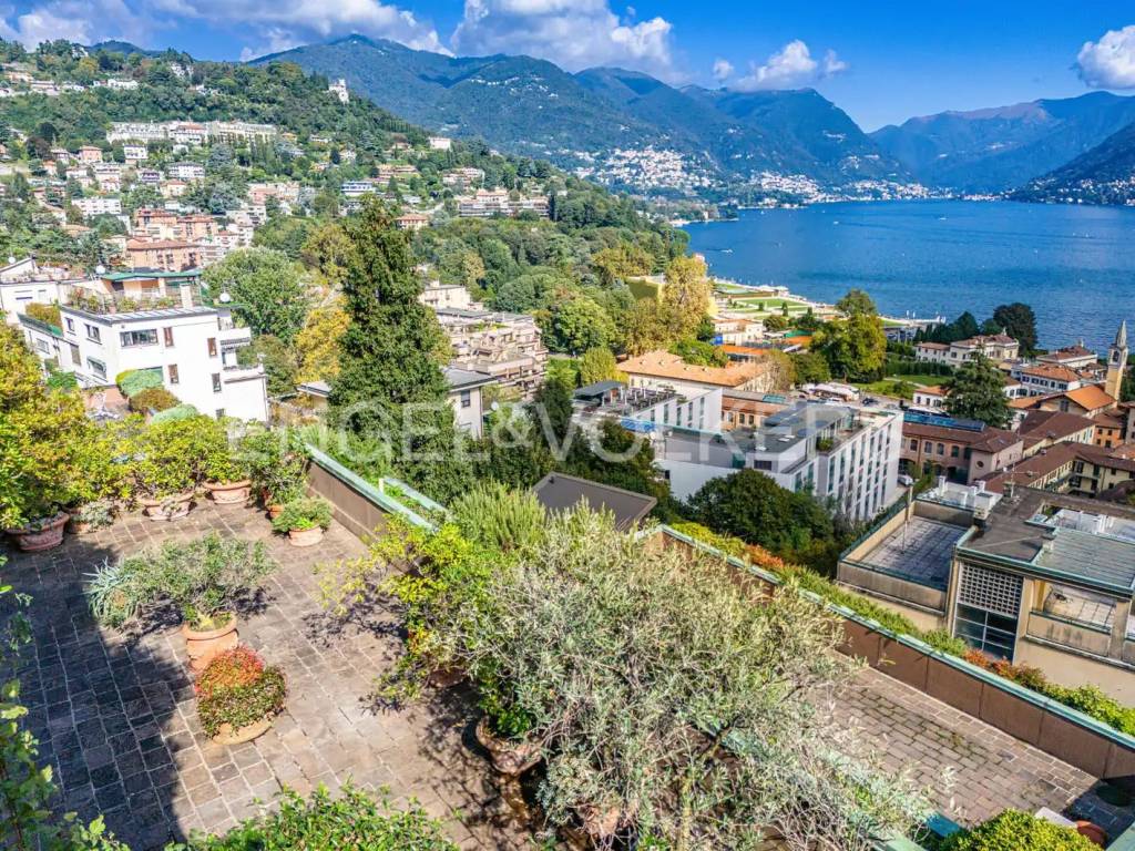 Appartamento a Como in Via Nino Bixio, 3 - Foto 4