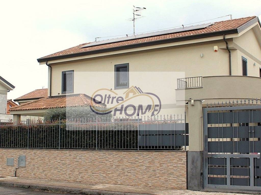 Villa a Mascali in Via Simone Neri - Foto 3