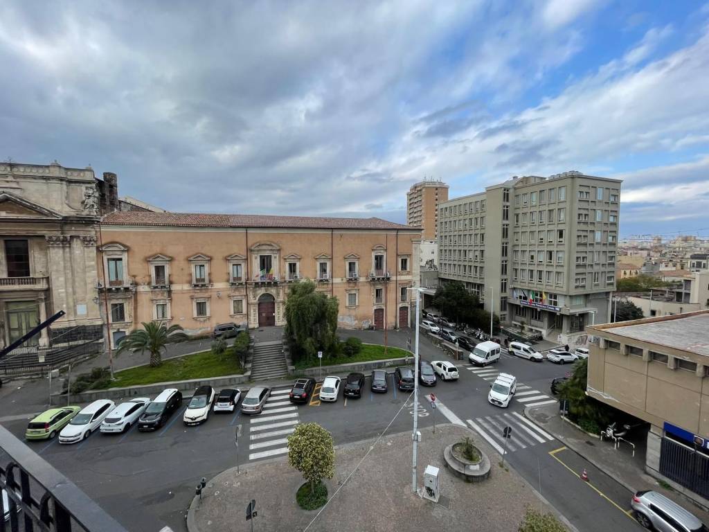 Appartamento a Catania in Piazza San Domenico - Foto 4