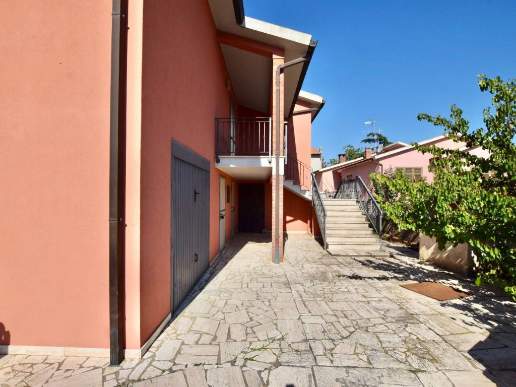 Villa a Campiglia marittima in Piazza della Repubblica, 10 - Foto 5