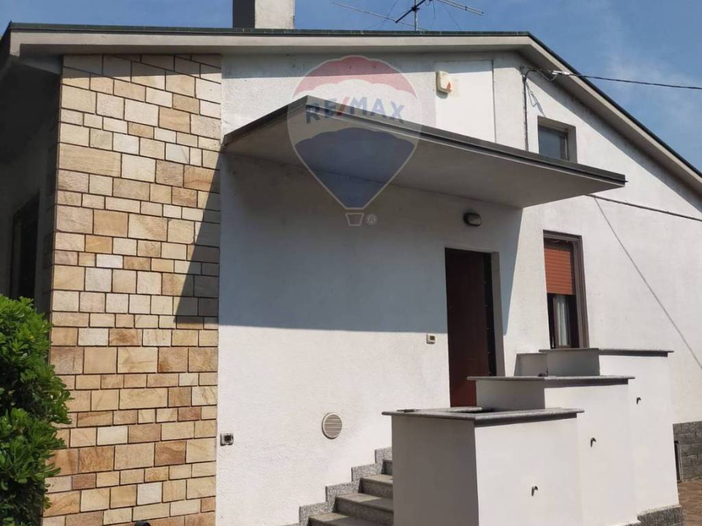 Villa a Sant'angelo lodigiano in Via Santa Maria Regina, 8 - Foto 3