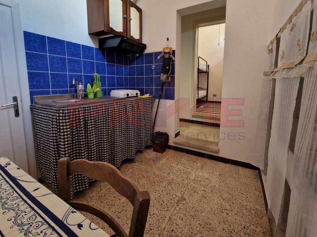 Casa indipendente a Tuglie in Via Ugo Foscolo - Foto 4