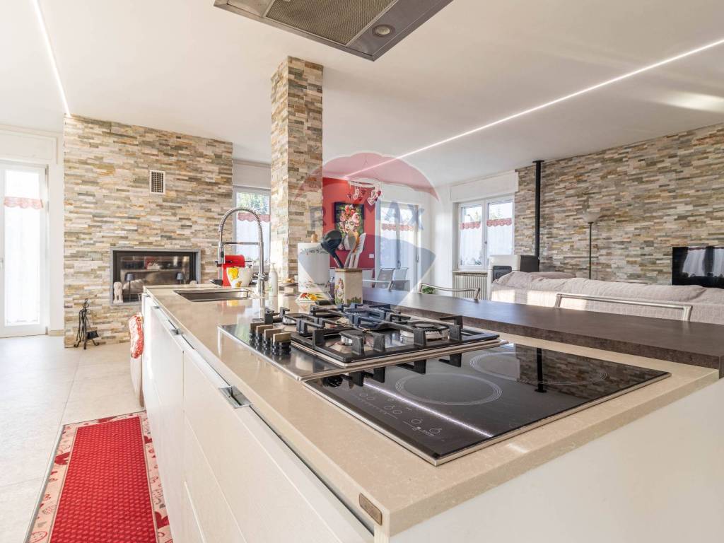 Villa a Biella in Strada Fra Dolcino, 8 - Foto 4