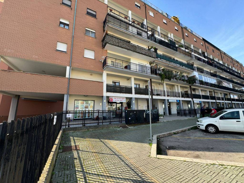 Appartamento a Aprilia in Via Augusto, 62 - Foto 2