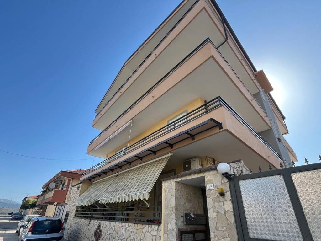 Appartamento a Santa maria capua vetere in Via dello Spirito Santo, 19 - Foto 2