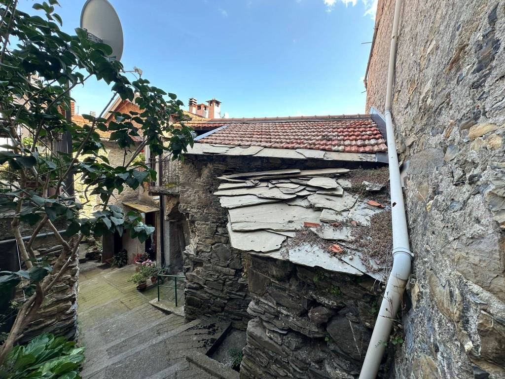 Casa indipendente a Molini di triora in Via Roma - Foto 4