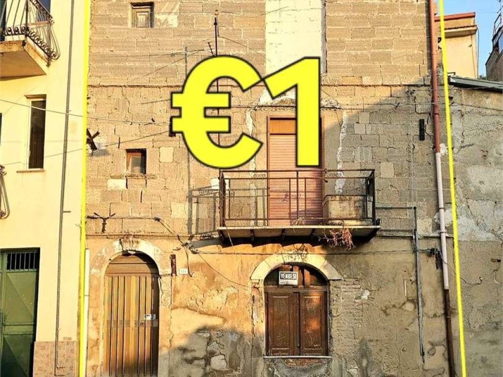 Casa indipendente a Campofranco in Via Umberto, 154 - Foto 2