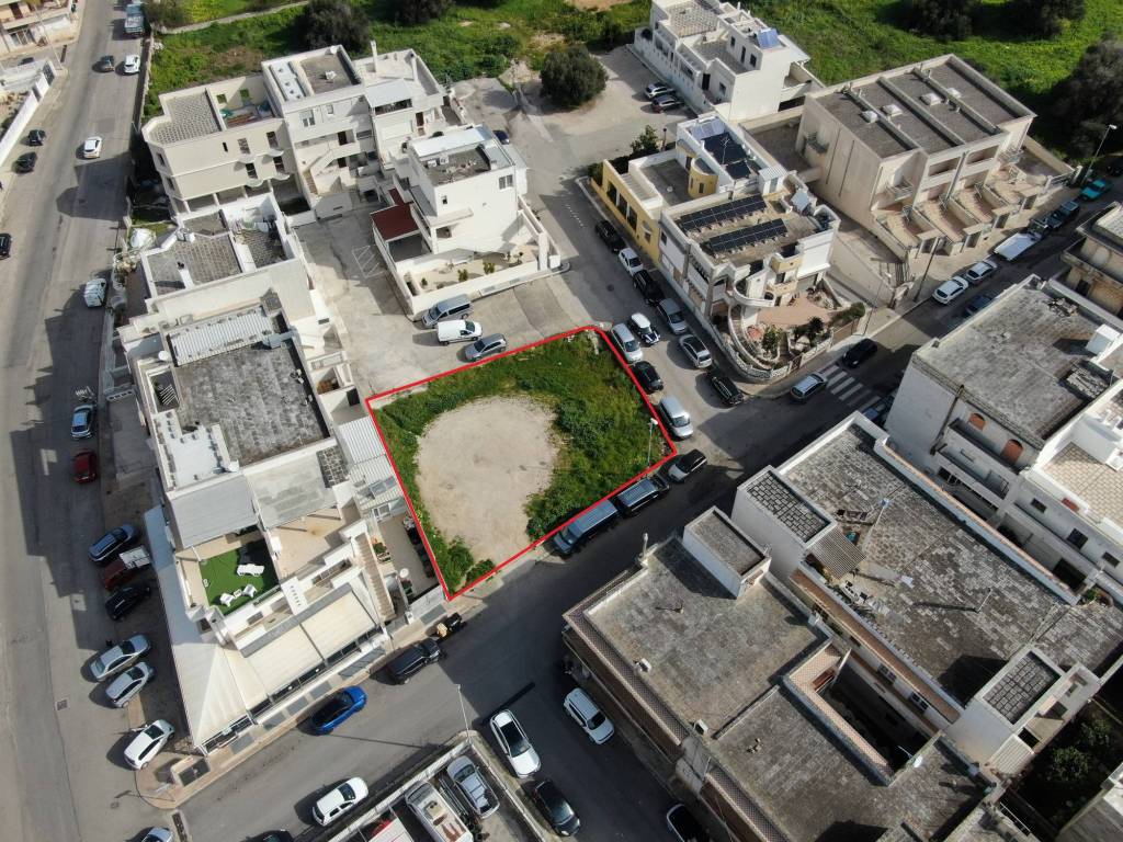 Terreno a Carovigno in Via Cosenza, 4 - Foto 4