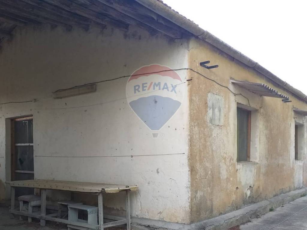 Terreno a Lentini in Via Maniago S.p. 67 - Foto 5