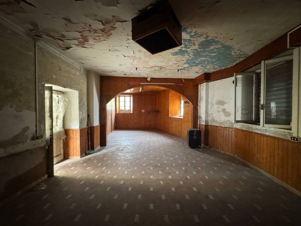 Appartamento a Gorla minore in Piazza Guglielmo Marconi, 3 - Foto 5