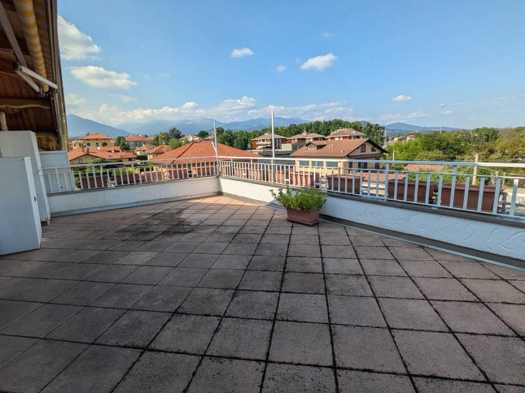 Attico / mansarda a Biella in Strada Camplasso, 20 - Foto 3